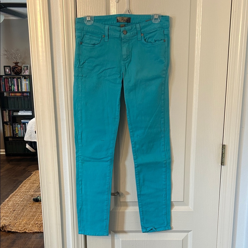 PAIGE NWOT Women's Bright Blue Skinny Jeans